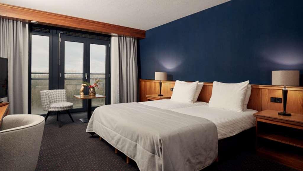 Van Der Valk Hotel Eindhoven Room photo